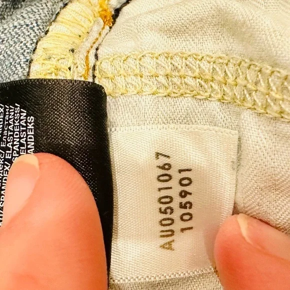 7 for All Mankind Josefina in Bright Light- 31 - Picture 11 of 11